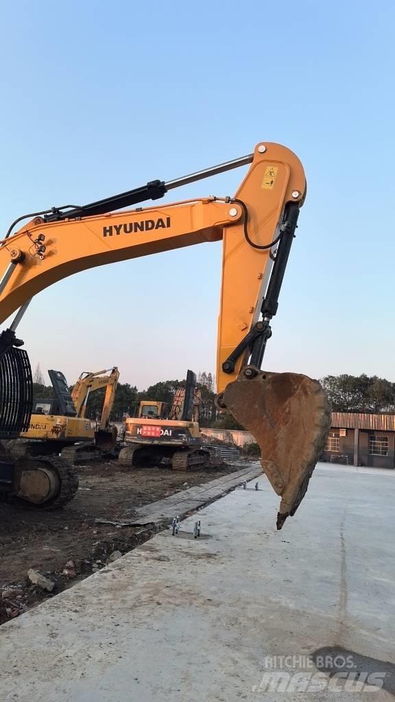 Hyundai R520L-9VS Vikšriniai ekskavatoriai