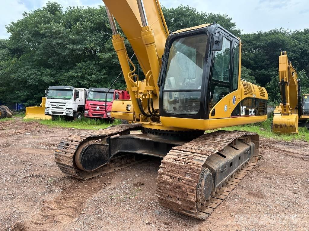 CAT 330 CL Vikšriniai ekskavatoriai