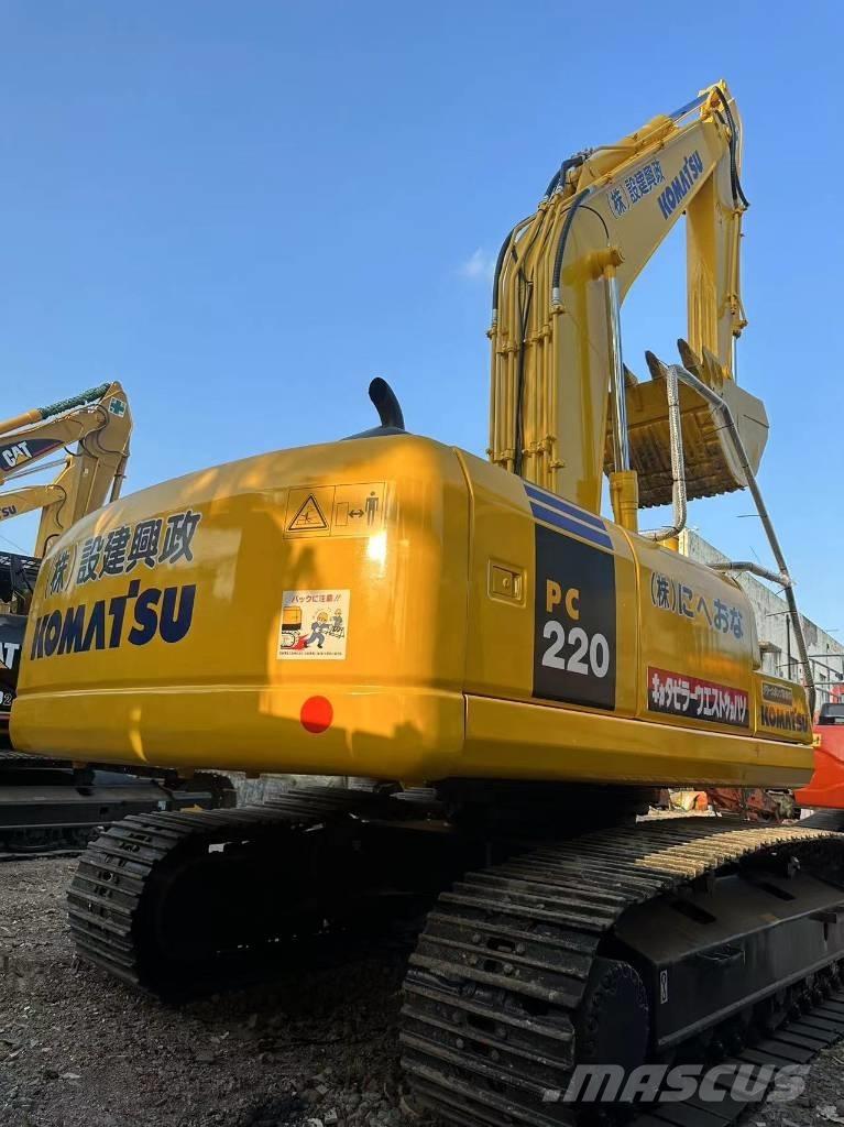 Komatsu PC 220-7 Vikšriniai ekskavatoriai