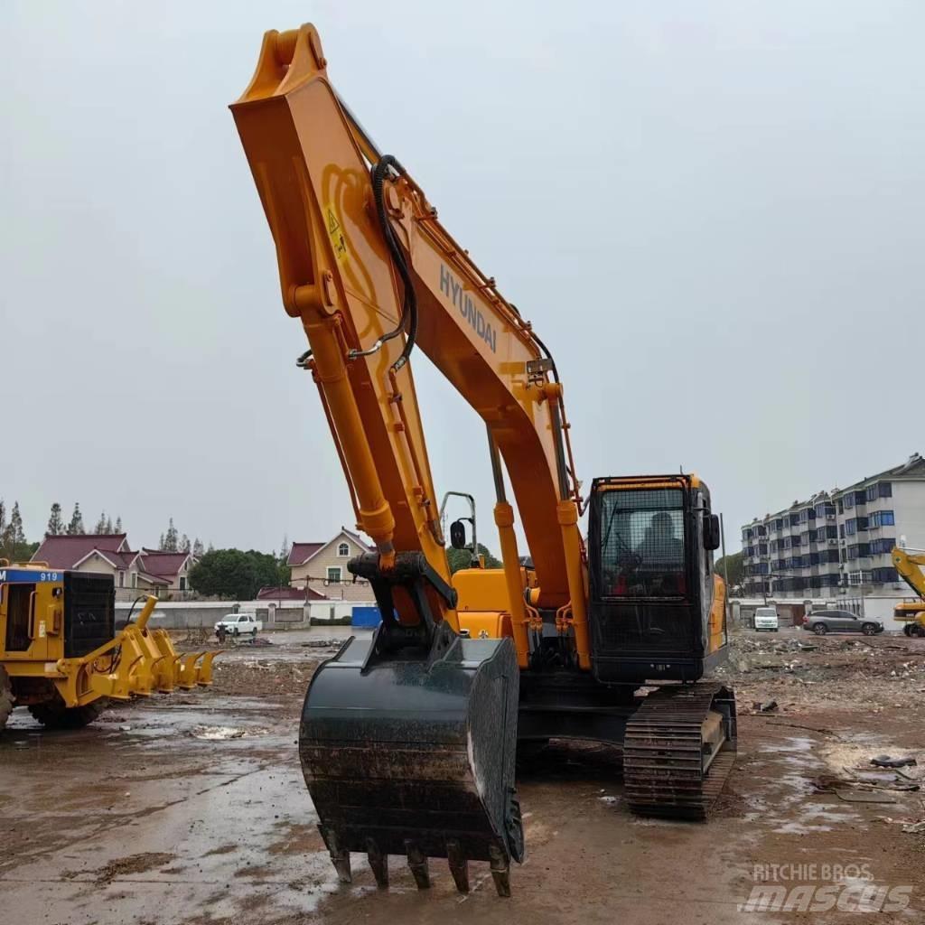 Hyundai R220LC-9 Vikšriniai ekskavatoriai