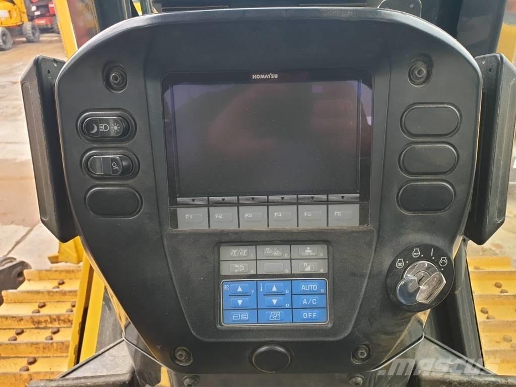 Komatsu D 65 WX-17 Vikšriniai buldozeriai