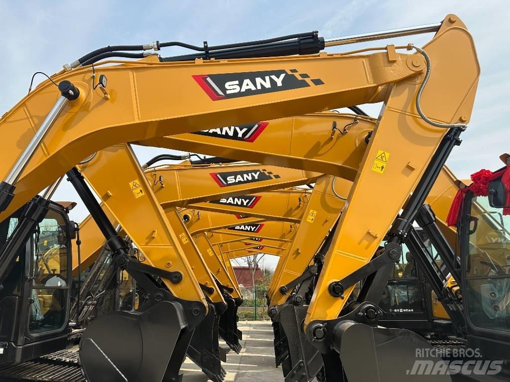 Sany SY215 Vikšriniai ekskavatoriai