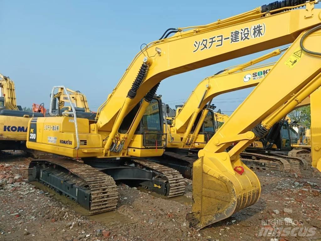 Komatsu PC 200-8 Vikšriniai ekskavatoriai