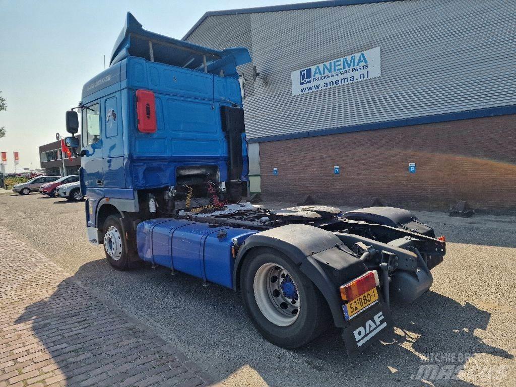 DAF XF105.460 Naudoti vilkikai