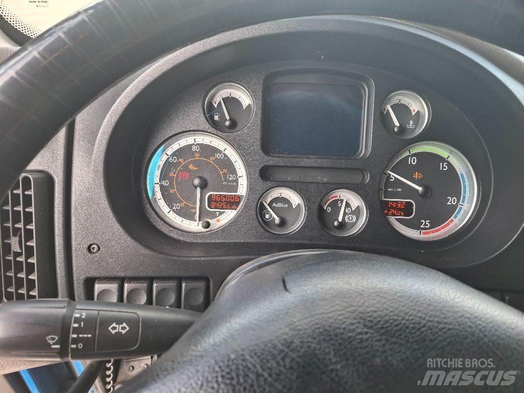 DAF XF105.460 Naudoti vilkikai