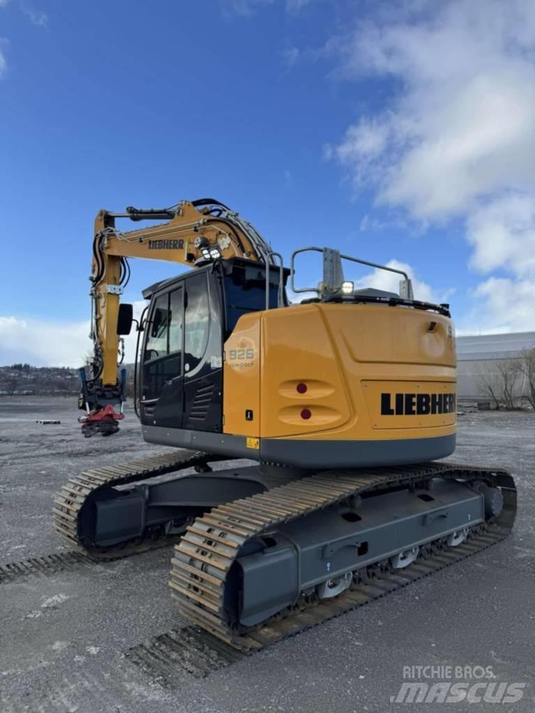 Liebherr 926 Vikšriniai ekskavatoriai