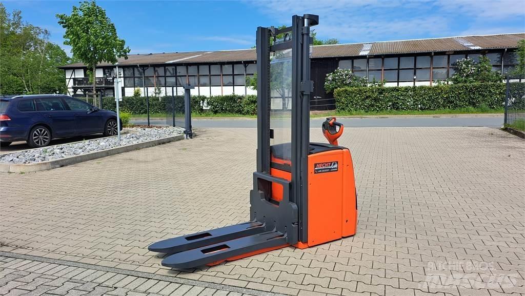 Linde L20 Rankiniai vėžimėliai