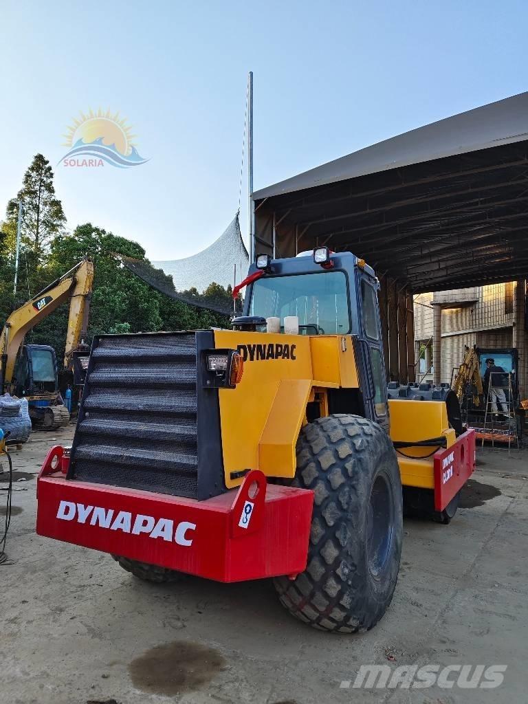 Dynapac CA 301 D Vieno būgno volai