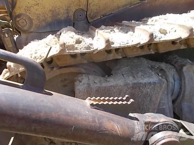 CAT D 11 N Vikšriniai buldozeriai