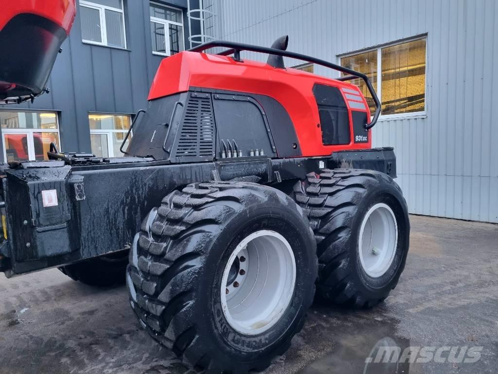 Komatsu 931 XC Miško technika (Harvesteriai)