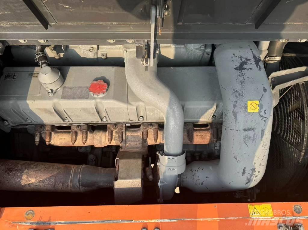 Hitachi ZX 470 Vikšriniai ekskavatoriai