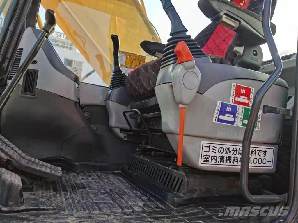 Komatsu PC 200-7 Vikšriniai ekskavatoriai