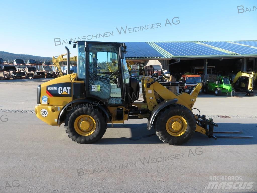 CAT 906M Naudoti ratiniai krautuvai