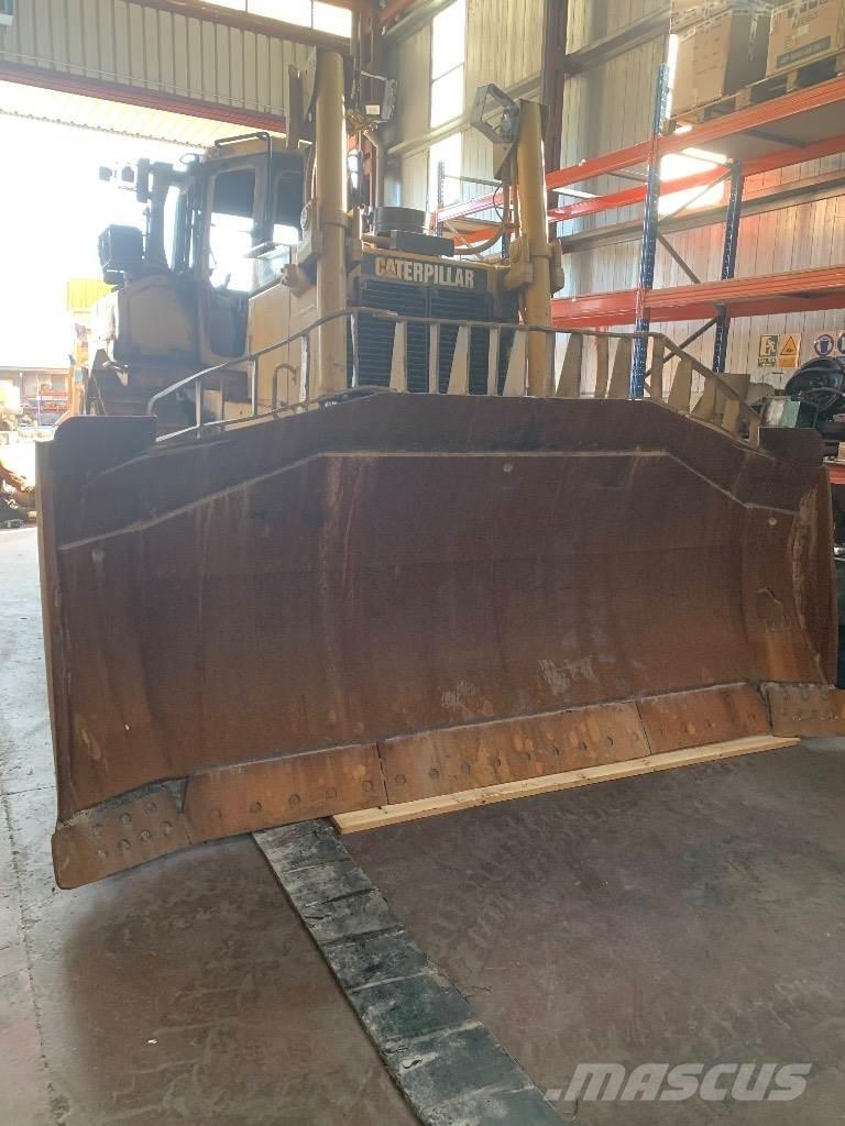 CAT D 8 R II Vikšriniai buldozeriai
