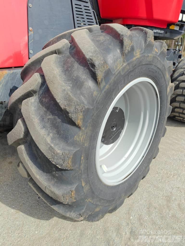 Komatsu 911 Miško technika (Harvesteriai)