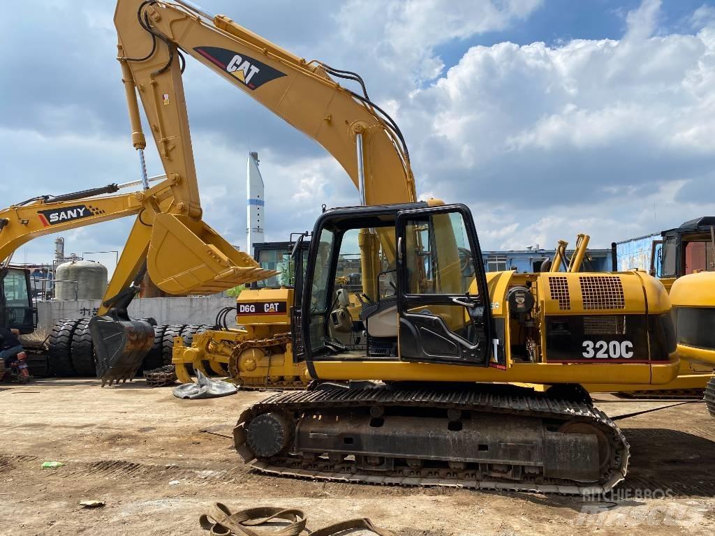 CAT 320 C Vikšriniai ekskavatoriai