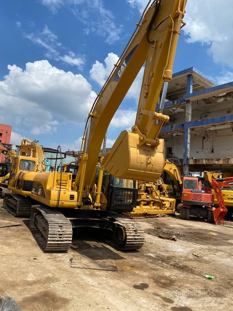 CAT 320 C Vikšriniai ekskavatoriai