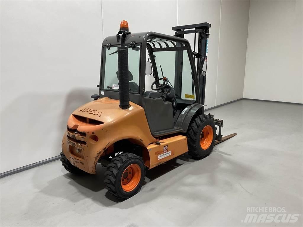 Ausa C150H X4 Visureigiai krautuvai