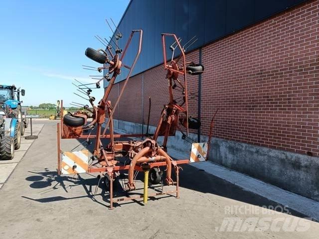 Kuhn GF6301 MH Šieno grėbliai ir vartytuvai