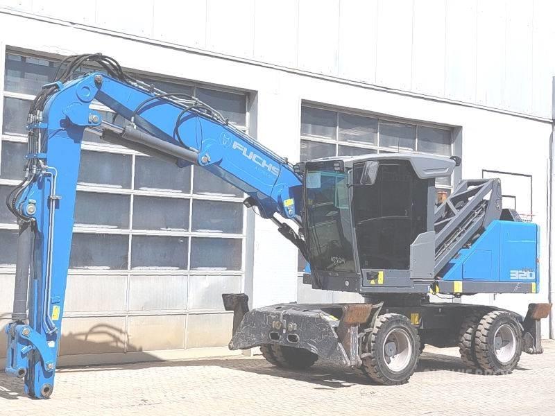 Fuchs MHL 320 F Atliekų / pramoniniai krautuvai