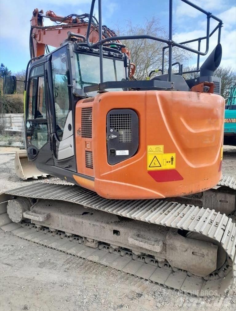 Hitachi ZX 135 US-6 Vikšriniai ekskavatoriai