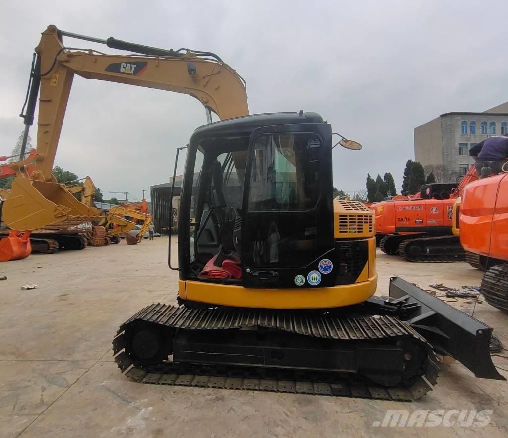 CAT 308 D Vidutinės galios ekskavatoriai 7-12 t