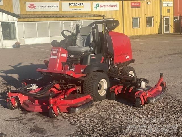 Toro 4000 Sodo traktoriukai-vejapjovės
