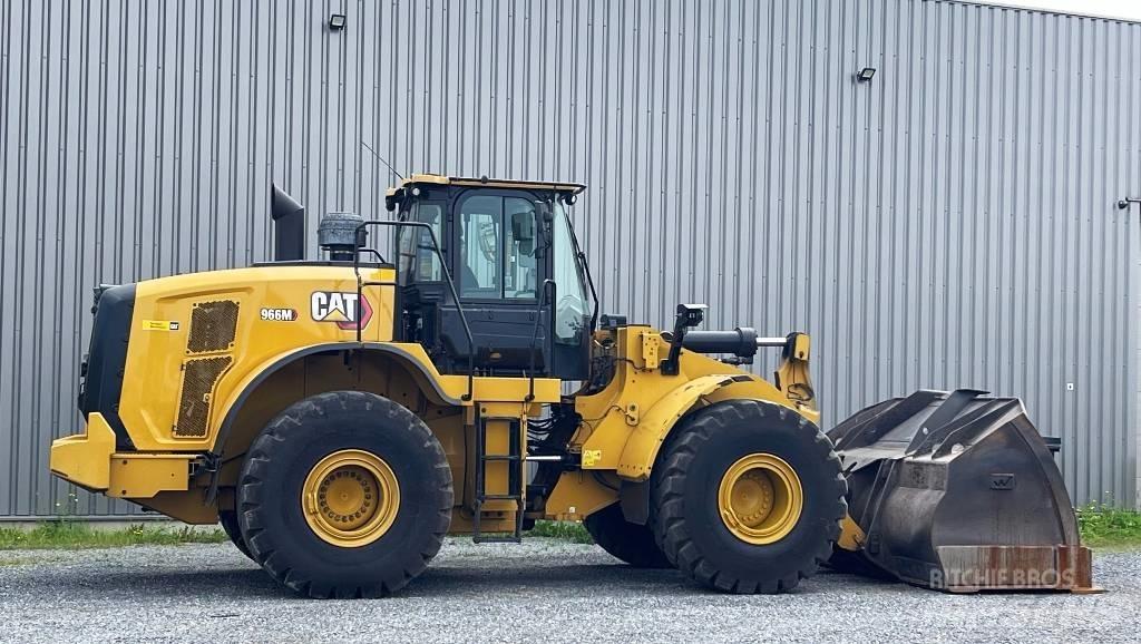 CAT 966 M Naudoti ratiniai krautuvai