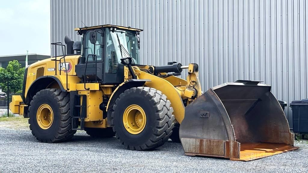 CAT 966 M Naudoti ratiniai krautuvai