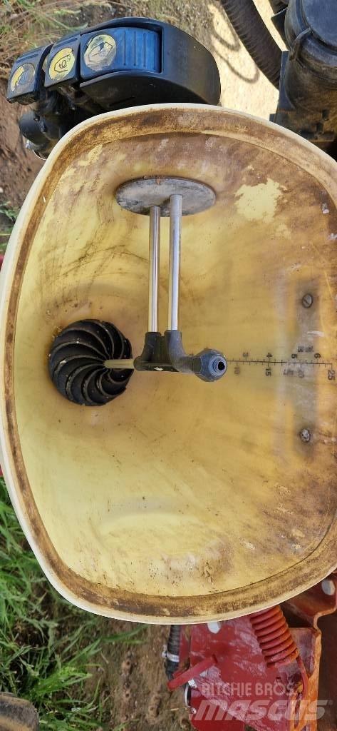 Hardi Ranger 2500 Prikabinami purkštuvai