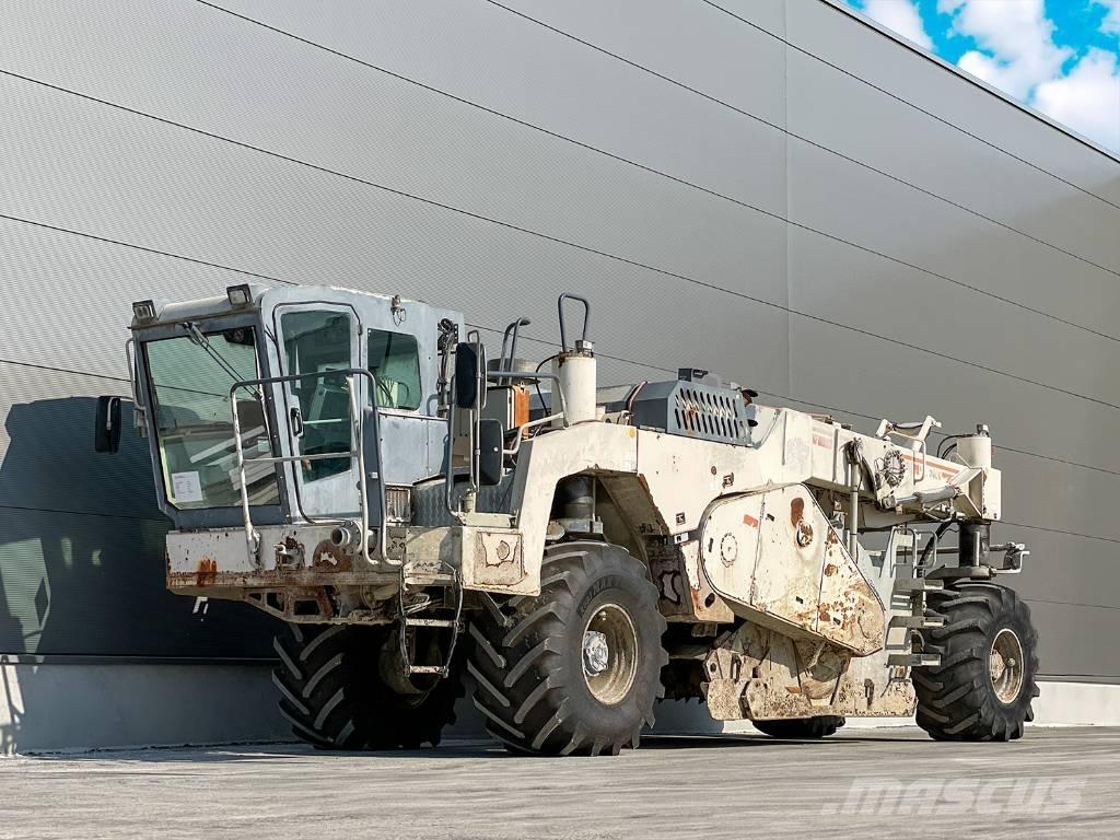 Wirtgen WR 2400 Asfalto perdirbimo technika
