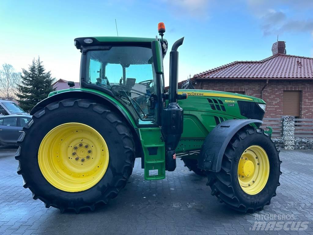 John Deere 6145 R Traktoriai