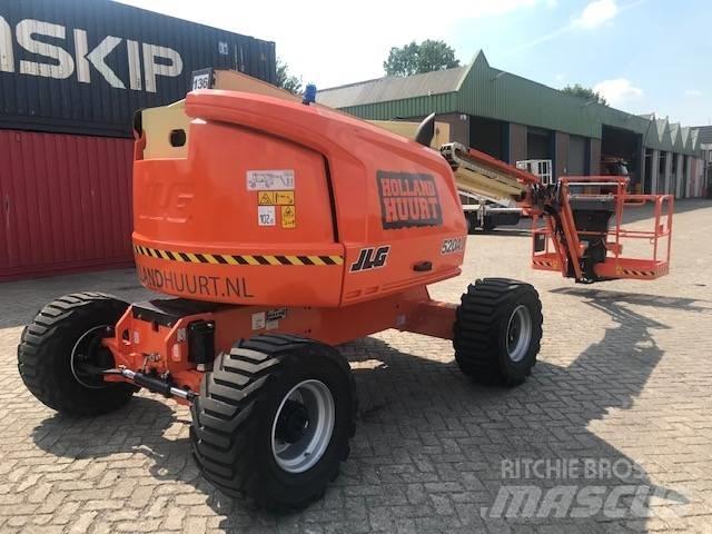 JLG 520 AJ Alkūniniai keltuvai