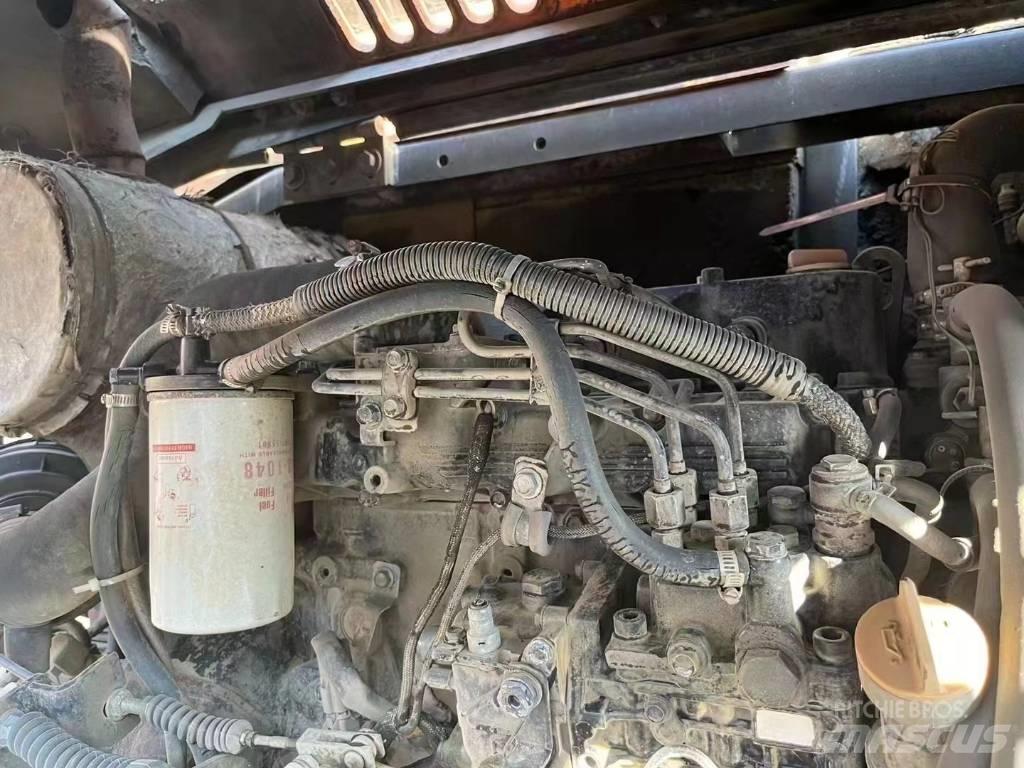 Doosan DX60W Ratiniai ekskavatoriai