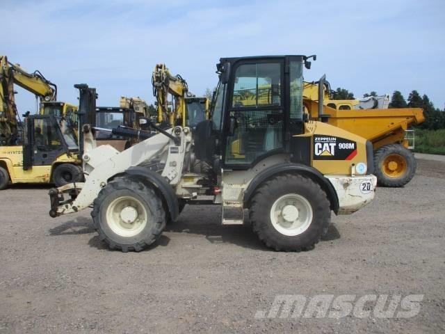 CAT 908 M Naudoti ratiniai krautuvai
