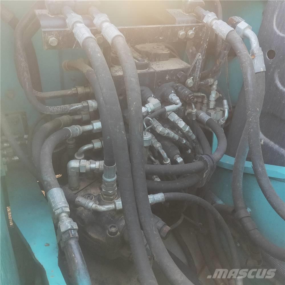 Kobelco SK130 Vikšriniai ekskavatoriai