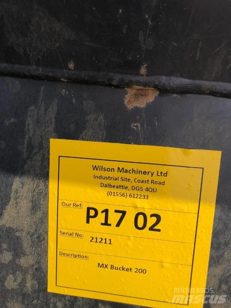 MX 200 Bucket Frontalinių krautuvų priedai