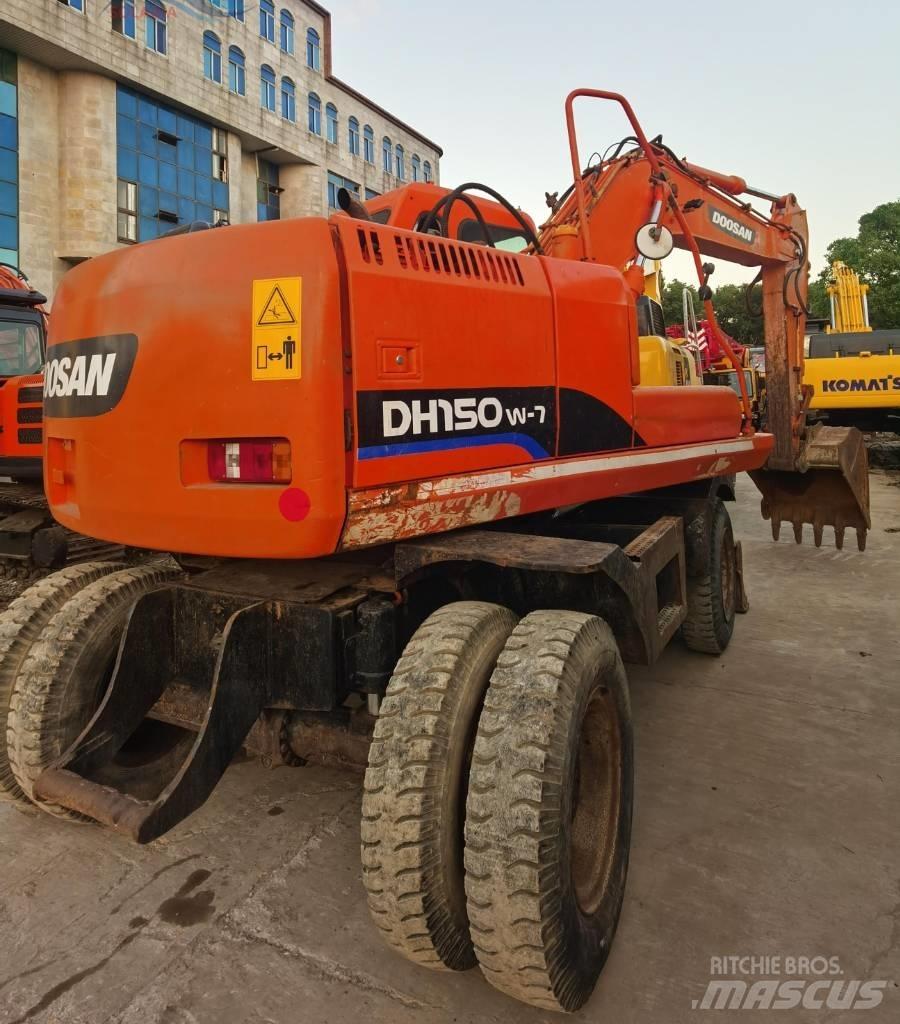 Doosan DH 150 W-7 Ratiniai ekskavatoriai