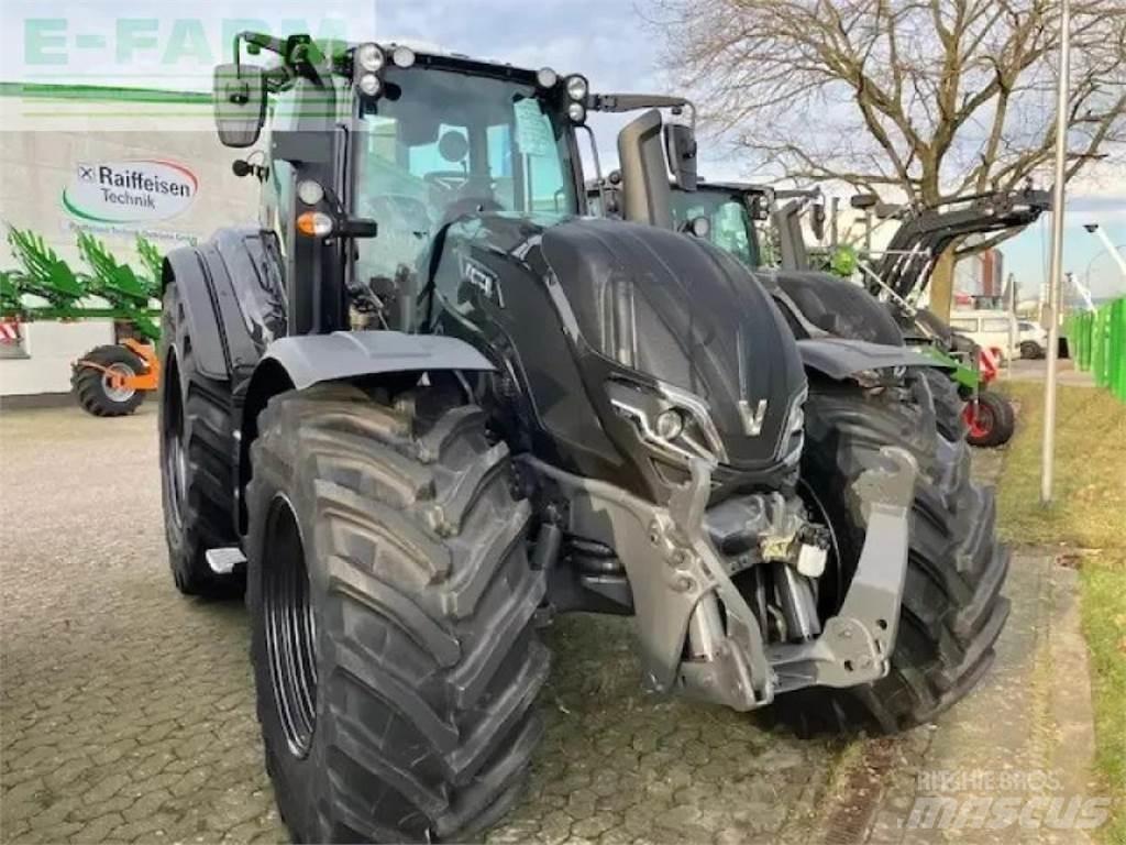 Valtra t 215a Traktoriai