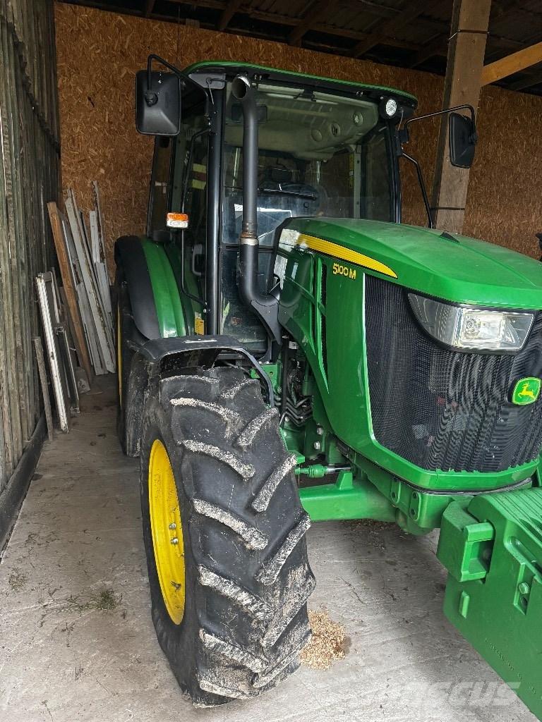 John Deere 5100 M Traktoriai