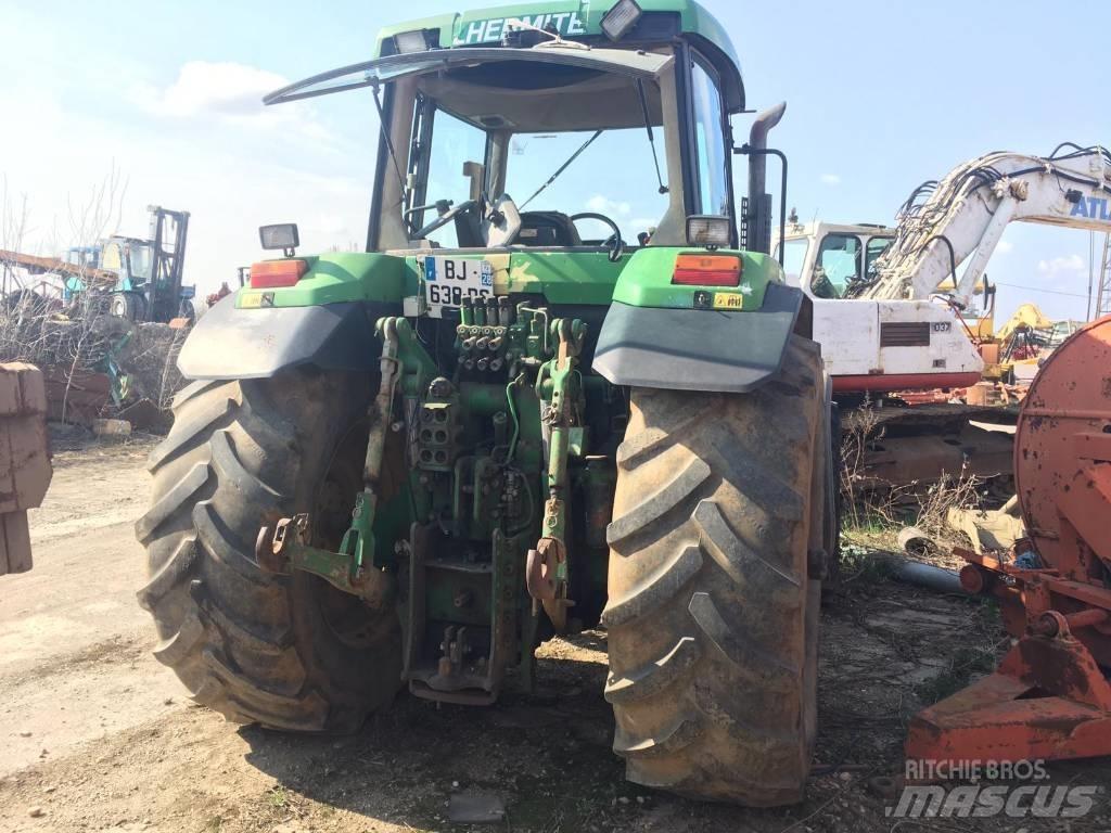 John Deere 7700 Traktoriai