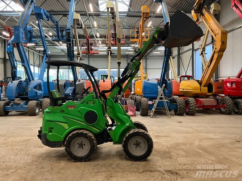 Avant R 28 Mini krautuvai