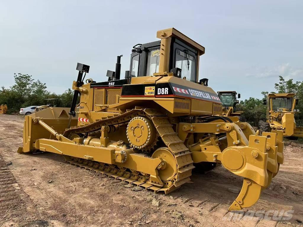 CAT D8R Vikšriniai buldozeriai