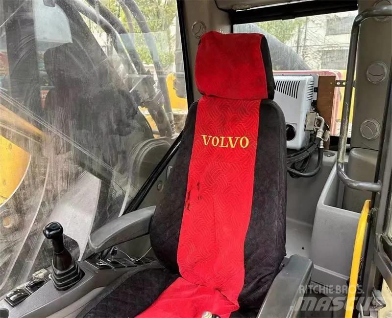 Volvo EC480DL Vikšriniai ekskavatoriai