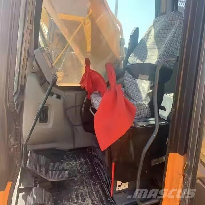 Sany SY 235 Vikšriniai ekskavatoriai