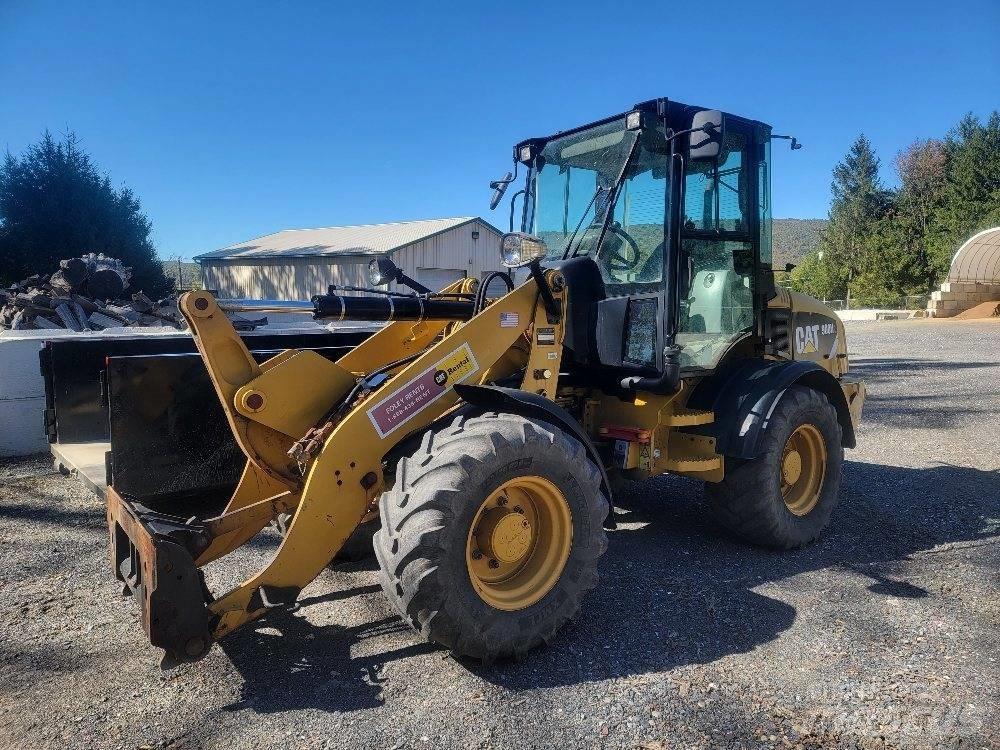 CAT 908 H 2 Naudoti ratiniai krautuvai