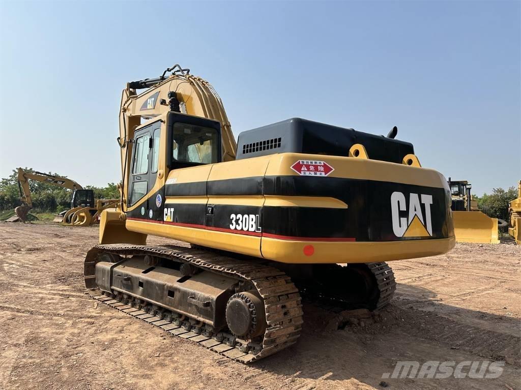 CAT 330 B Vikšriniai ekskavatoriai
