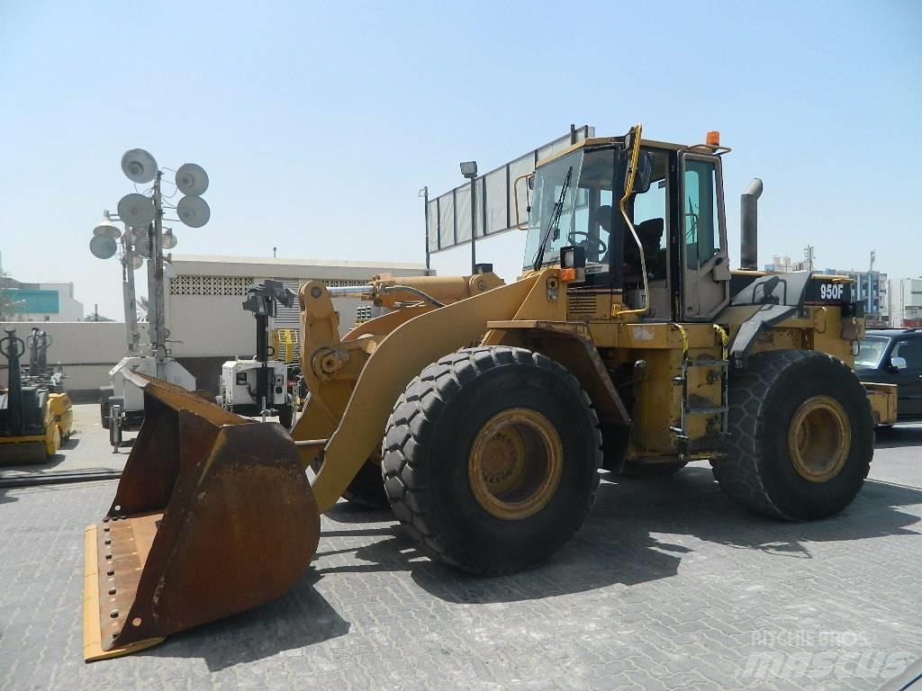 CAT 950 F II Naudoti ratiniai krautuvai