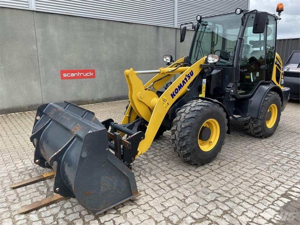 Komatsu WA70M-8EO Daugiafunkciniai pakrovėjai