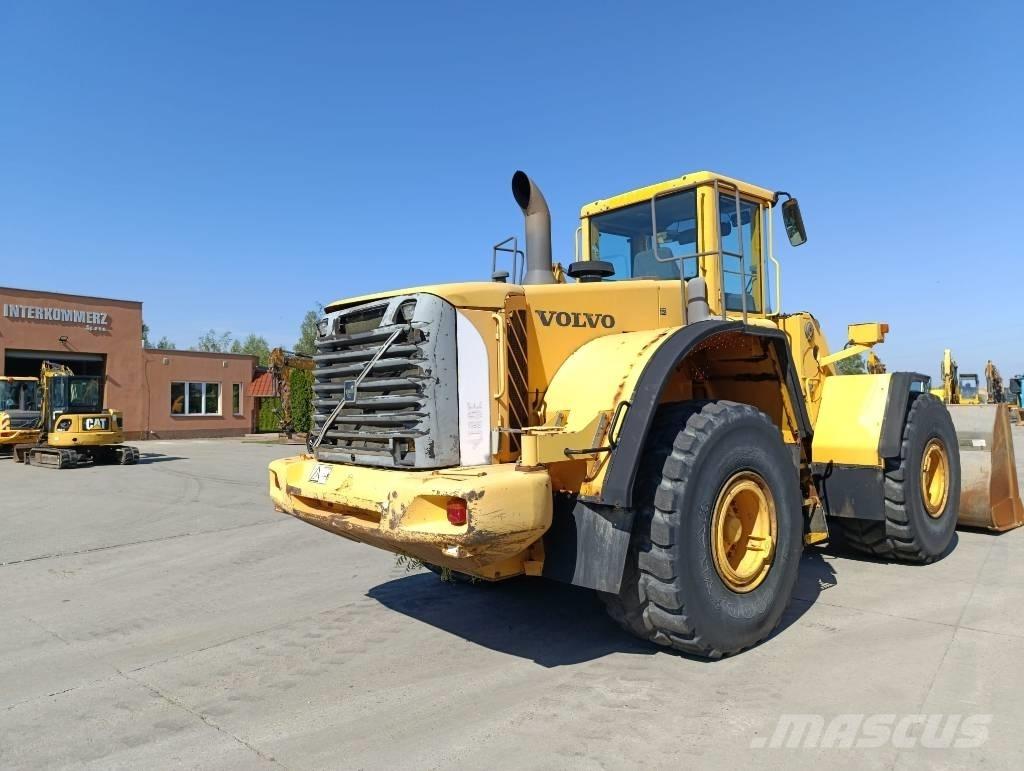 Volvo L 180 E Naudoti ratiniai krautuvai